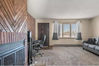 2101 Chatalet Lane #G, Pueblo, CO 81005 - Photo 5