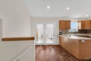 927 N Purcell Blvd, Pueblo West, CO 81007 - Photo 17