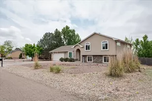 232 W Fairknoll Dr, Pueblo West, CO 81007 - Photo 41