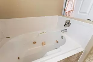 232 W Fairknoll Dr, Pueblo West, CO 81007 - Photo 15