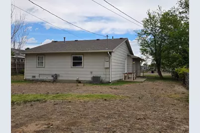 1931 6th St, Las Animas, CO 81054 - Photo 15