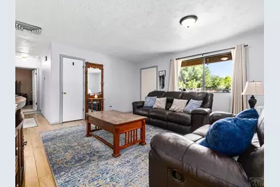 635 E Autumn Dr, Pueblo West, CO 81007 - Photo 5