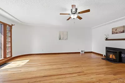 2218 Wyoming Ave, Pueblo, CO 81004 - Photo 5