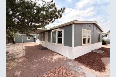 186 E Rolling Hills Dr, Pueblo West, CO 81007 - Photo 1
