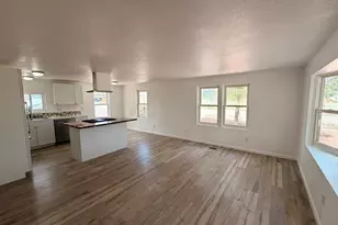 186 E Rolling Hills Dr, Pueblo West, CO 81007 - Photo 17