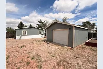 186 E Rolling Hills Dr, Pueblo West, CO 81007 - Photo 15