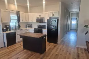 1318 Lewis Ave, La Junta, CO 81050 - Photo 5