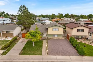 3825 Azalea St, Pueblo, CO 81005 - Photo 43