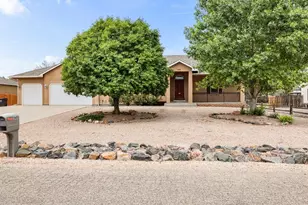 545 W Slice Dr, Pueblo West, CO 81007 - Photo 3