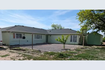 965 W Meadowmoor Dr, Pueblo West, CO 81007 - Photo 39