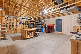 981 E Blackstone Dr, Pueblo, CO 81007 - Photo 33