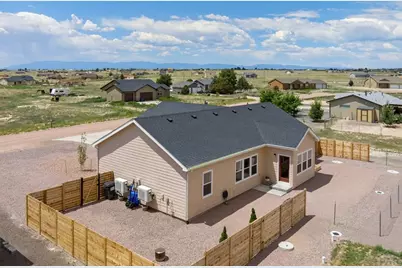 981 E Blackstone Dr, Pueblo, CO 81007 - Photo 5