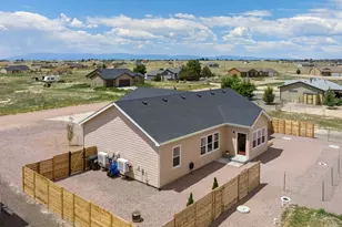 981 E Blackstone Dr, Pueblo, CO 81007 - Photo 5