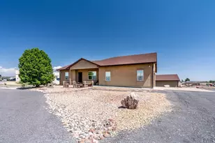 1476 N Bowen Dr, Pueblo West, CO 81007 - Photo 3
