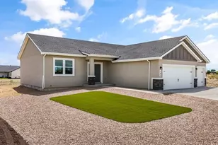 545 N Idledale Dr, Pueblo West, CO 81007 - Photo 3