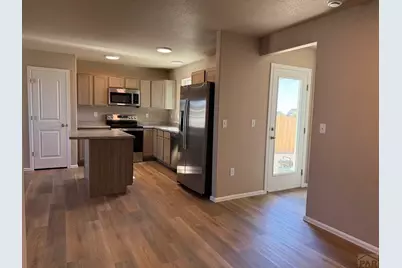 5204 Gannet Lane, Pueblo, CO 81008 - Photo 7