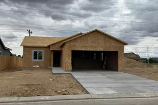 5204 Gannet Ln, Pueblo, CO 81008 - Photo 1