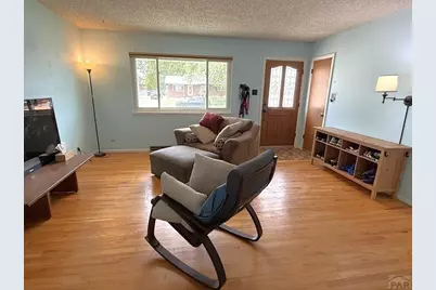 3704 Canterbury Lane, Pueblo, CO 81005 - Photo 5