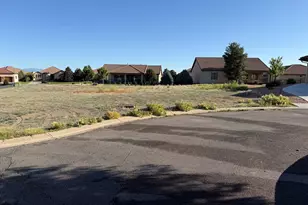 1825 Tuscan Ct, Pueblo, CO 81001 - Photo 1