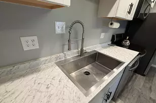 122 Deauville Ln, Pueblo, CO 81005 - Photo 9