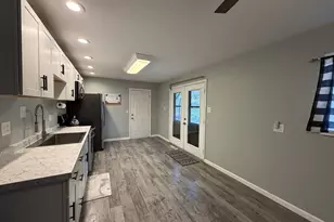 122 Deauville Ln, Pueblo, CO 81005 - Photo 7