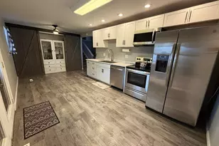 122 Deauville Ln, Pueblo, CO 81005 - Photo 11