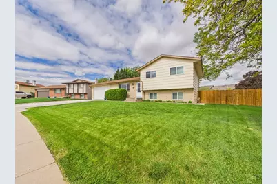 2117 Chautard Dr, Pueblo, CO 81005 - Photo 3