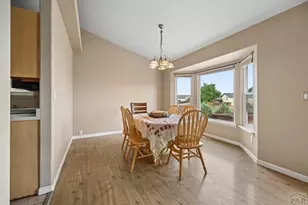 979 S Alexis Ln, Pueblo, CO 81007 - Photo 5