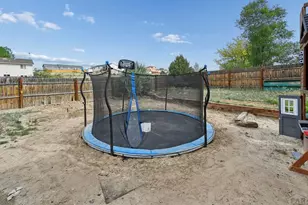 979 S Alexis Ln, Pueblo, CO 81007 - Photo 23