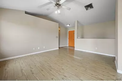 979 S Alexis Lane, Pueblo, CO 81007 - Photo 9