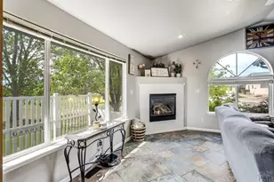 4880 Warbler Ct, Pueblo, CO 81008 - Photo 9