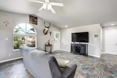 4880 Warbler Court, Pueblo, CO 81008 - Photo 7