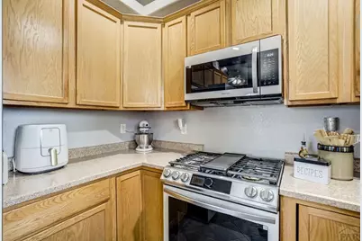 4880 Warbler Court, Pueblo, CO 81008 - Photo 13