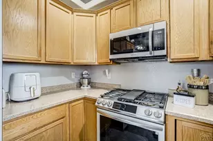 4880 Warbler Ct, Pueblo, CO 81008 - Photo 13