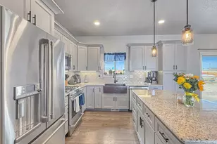421 N Heather Dr, Pueblo West, CO 81007 - Photo 11