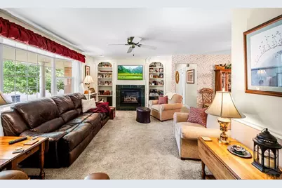 2911 Country Club Dr, Pueblo, CO 81008 - Photo 9