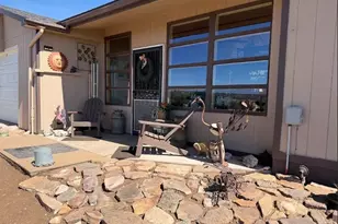 38 Choctaw Dr, Walsenburg, CO 81089 - Photo 3