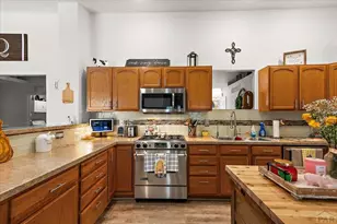 319 W Blue Jay Pl, Pueblo West, CO 81007 - Photo 17