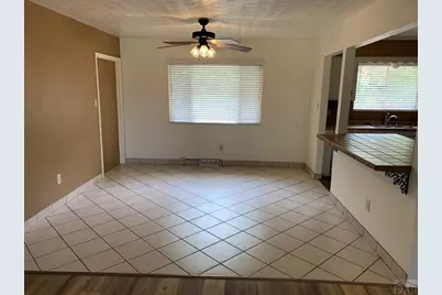 2215 Montezuma Dr, Pueblo, CO 81003 - Photo 3