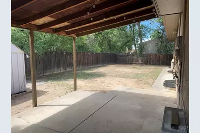2215 Montezuma Dr, Pueblo, CO 81003 - Photo 13