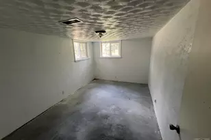 8954 Grand Ave, Beulah, CO 81023 - Photo 15