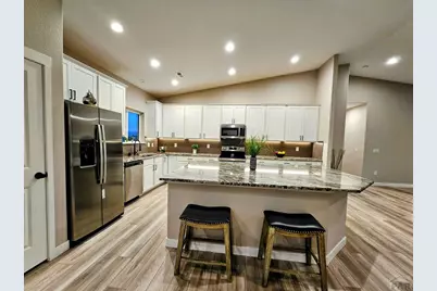576 E Earl Dr, , CO 81007 - Photo 11
