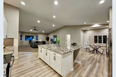 576 E Earl Dr, , CO 81007 - Photo 9