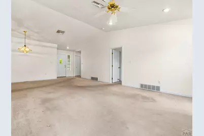 61 Sovereign Circle #D, Pueblo, CO 81005 - Photo 5