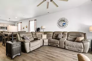 2207 Sunrise Ln, Pueblo, CO 81008 - Photo 17