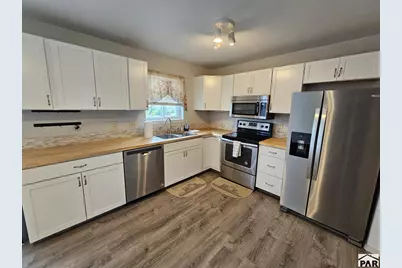 8302 Surrey Ridge Ct, Lamar, CO 81052 - Photo 7