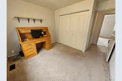 8302 Surrey Ridge Ct, Lamar, CO 81052 - Photo 9