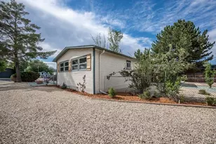 812 S Byrd Dr, Pueblo, CO 81007 - Photo 21