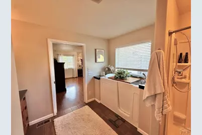 1038 Meadow Lane, Pueblo, CO 81006 - Photo 41