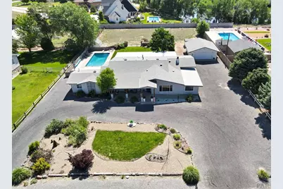 1038 Meadow Lane, Pueblo, CO 81006 - Photo 5